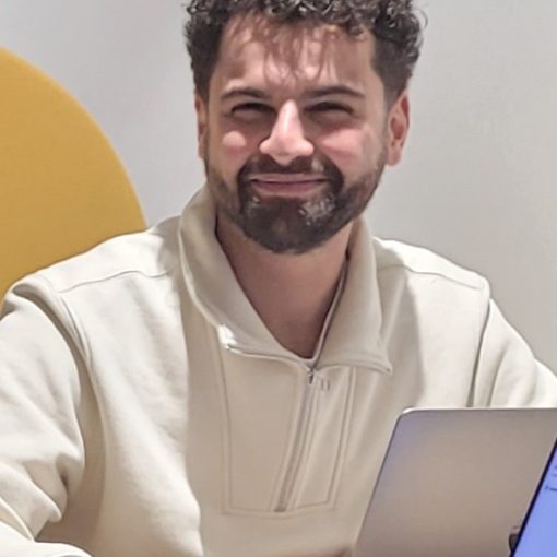 Okba SNOUSSI co workeur et co-fondateur de l'agence de com Obama